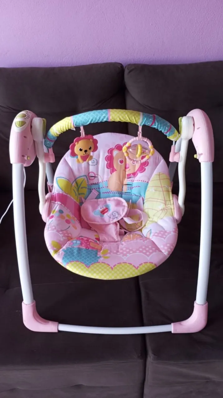 Cadeirinha de balanço + bebê conforto