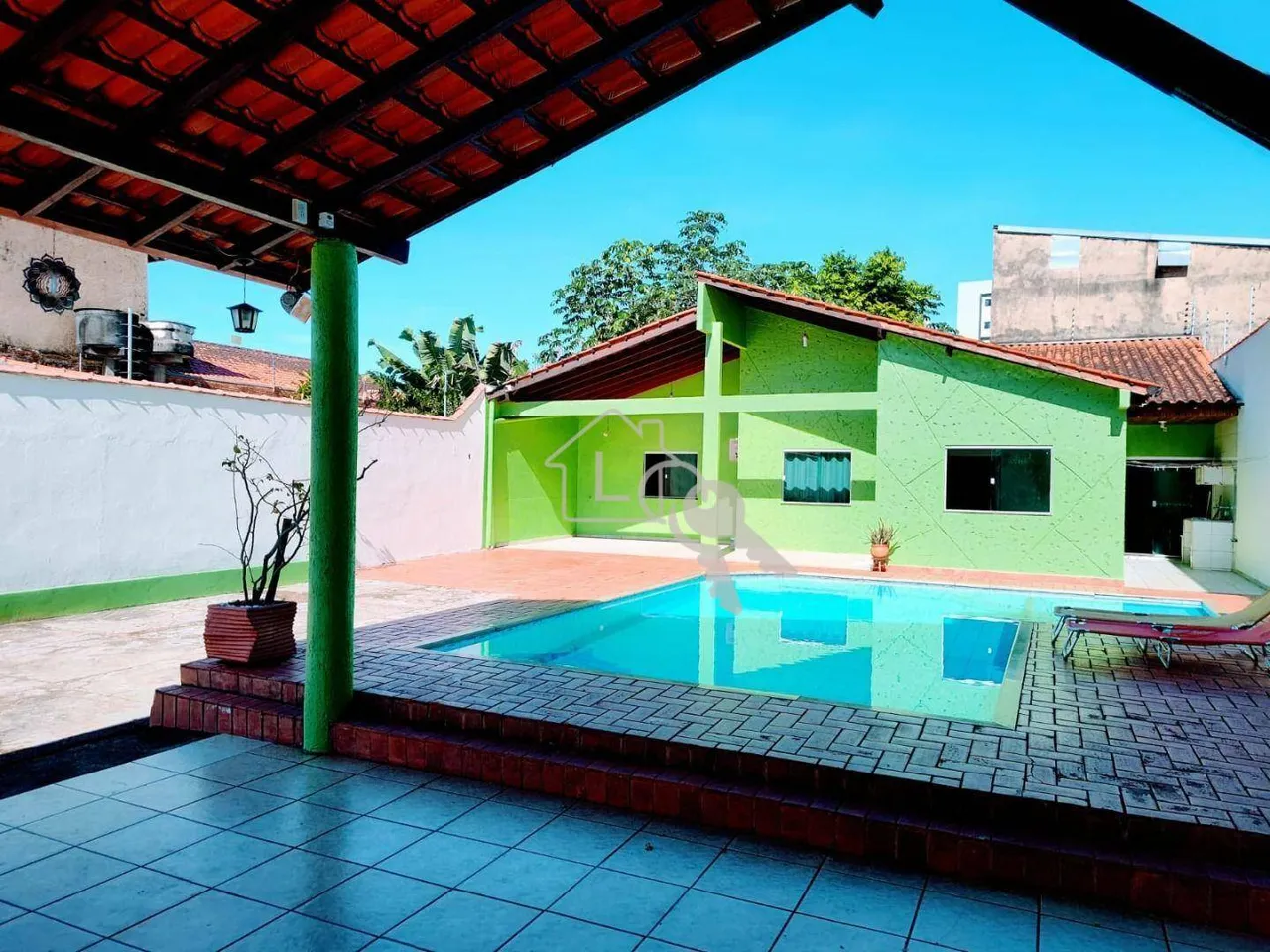 Casa com 3 dormitórios à venda, 200 m² por R$ 725.000,00 - Agenor M. de Carvalho - Porto V
