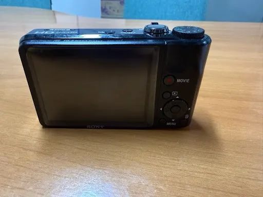 Câmera Sony Cyber-shot DSC-HX5V - 10.2MP, Zoom 10x, GPS - Kit Completo - Foto 3