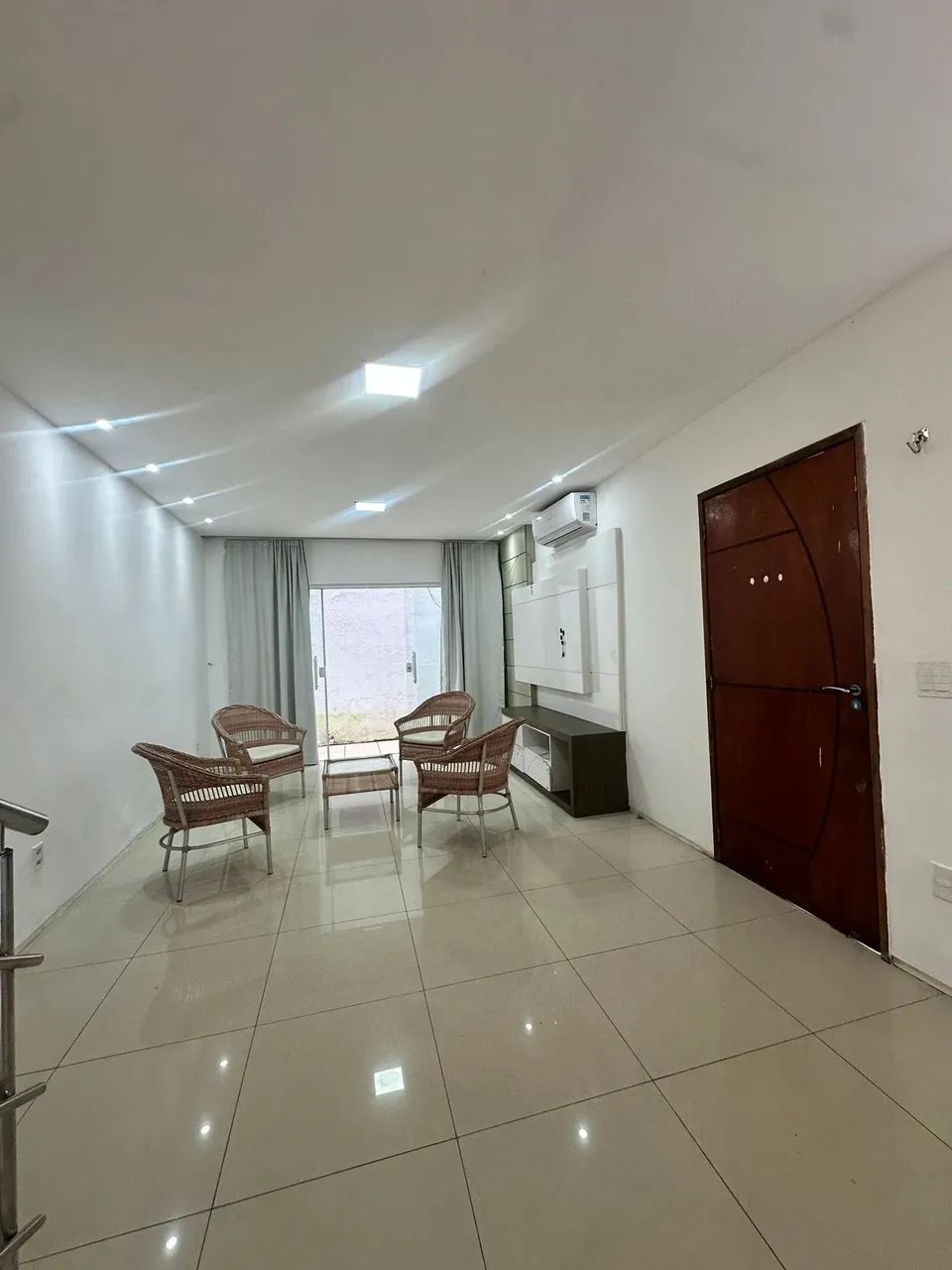 Alugo casa duplex em condomínio no jardim eldorado - Foto 3