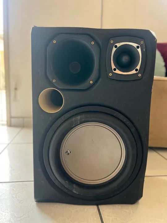 Caixa de Som Subwoofer para Carro