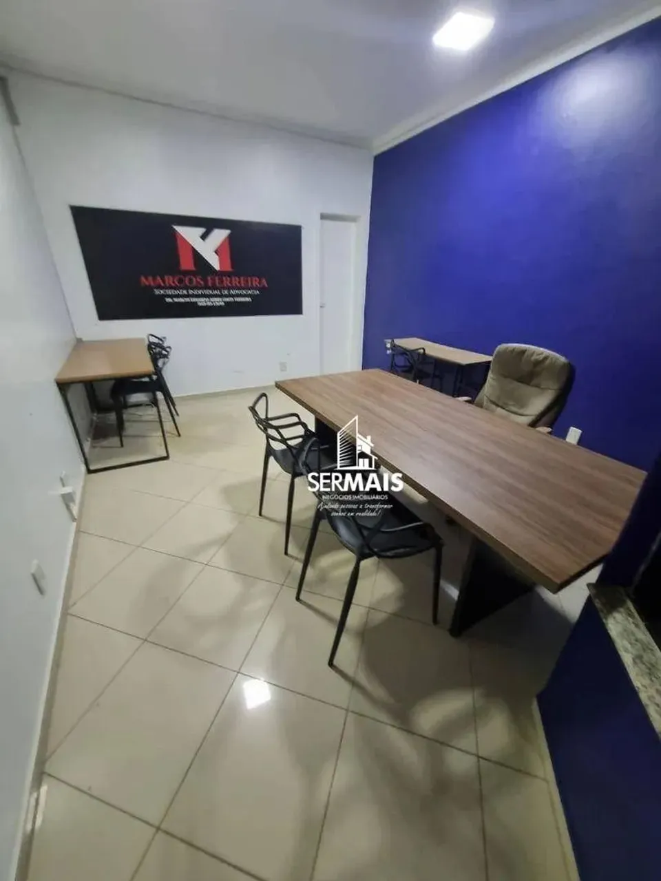 Sala Comercial à Locação no Edifício Caiari