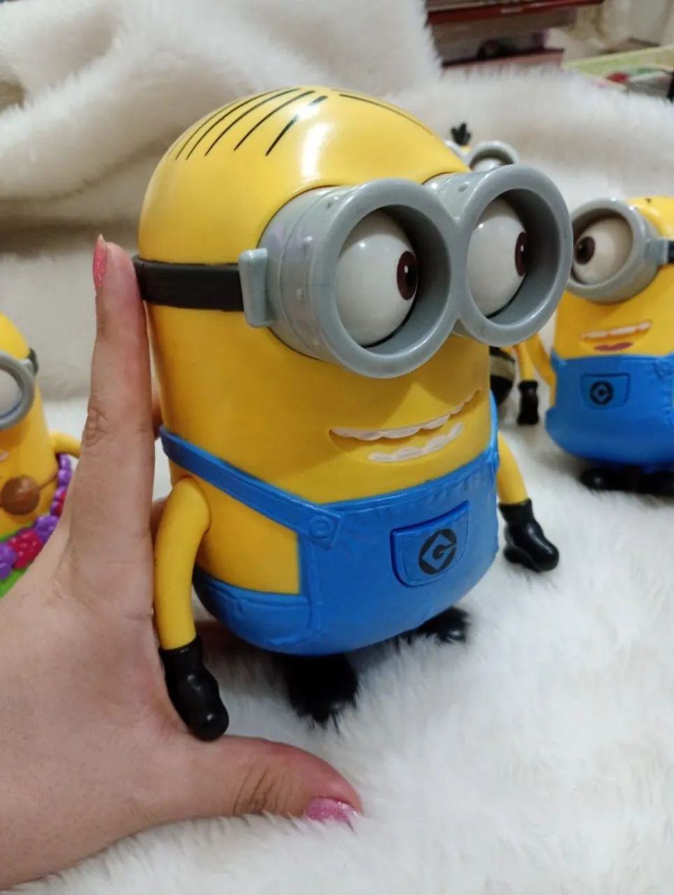 kit 4 bonecos minions meu malvado favorito articuados com 1 grande falante Original - Foto 2