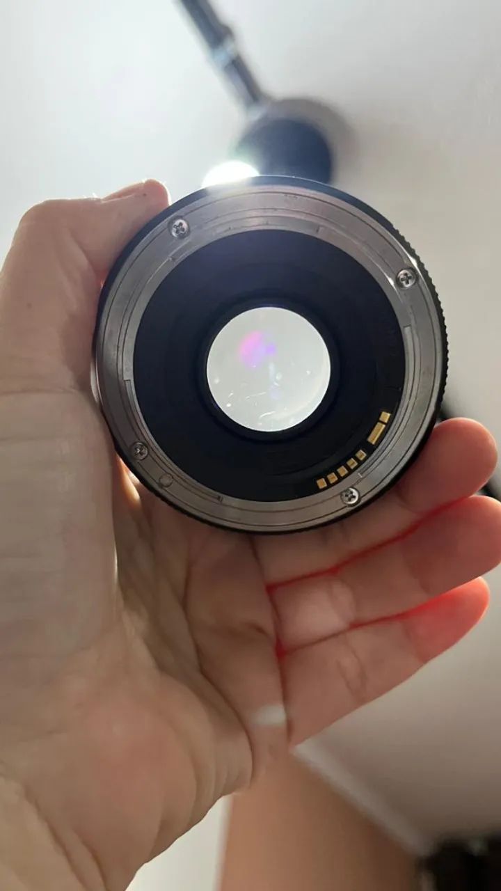 Lente Canon EF-S 18-55mm f/3.5-5.6 IS STM - Foto 5