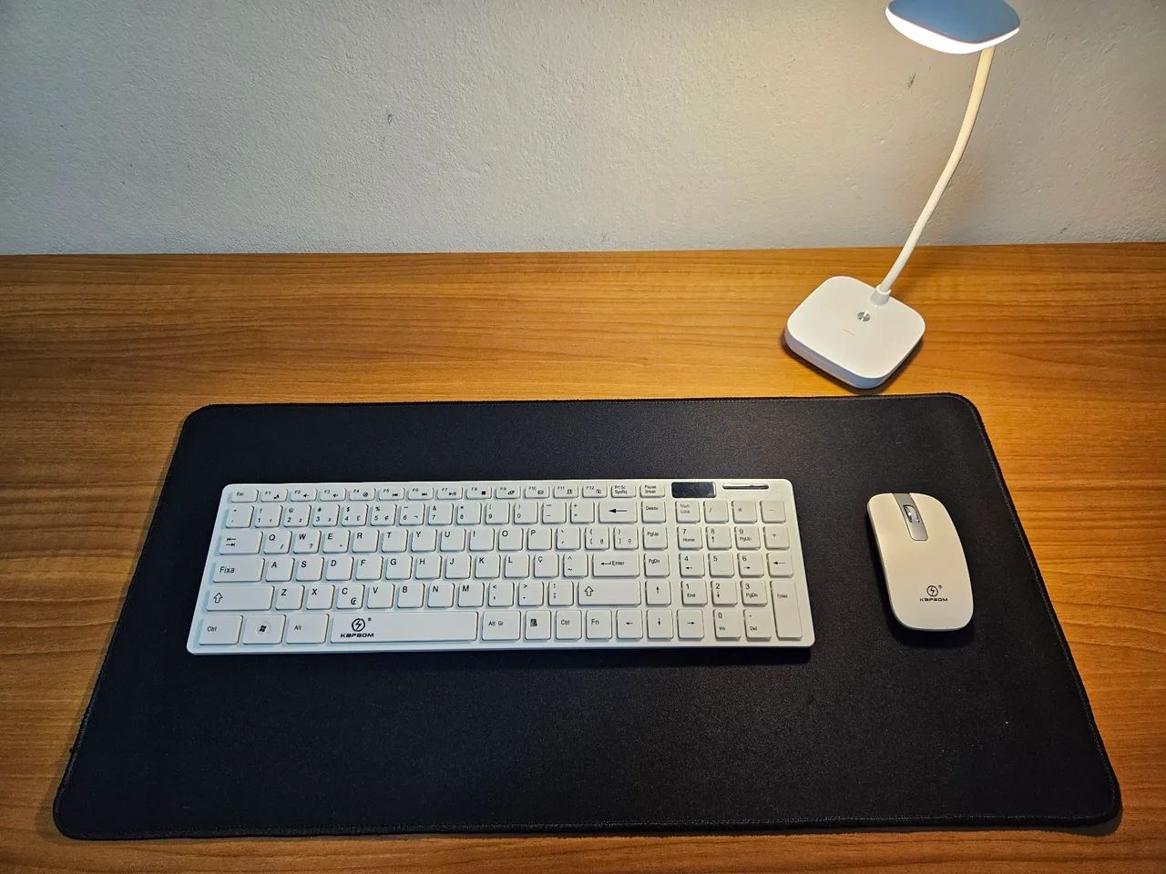 Kit teclado e mouse sem fio novo
