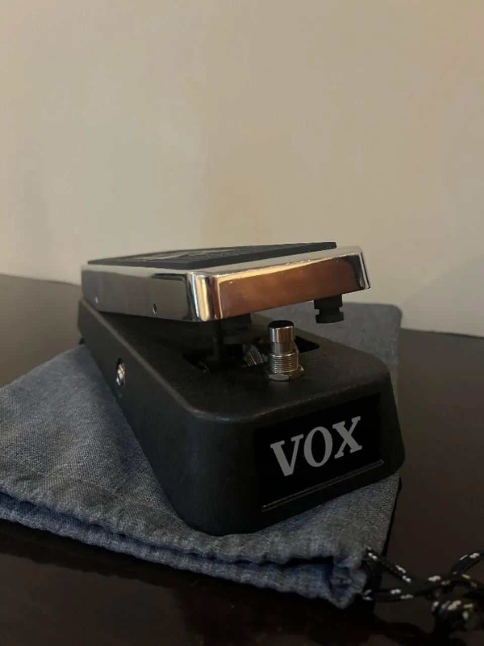 Pedal Vox Wah Wah v847 para Guitarra