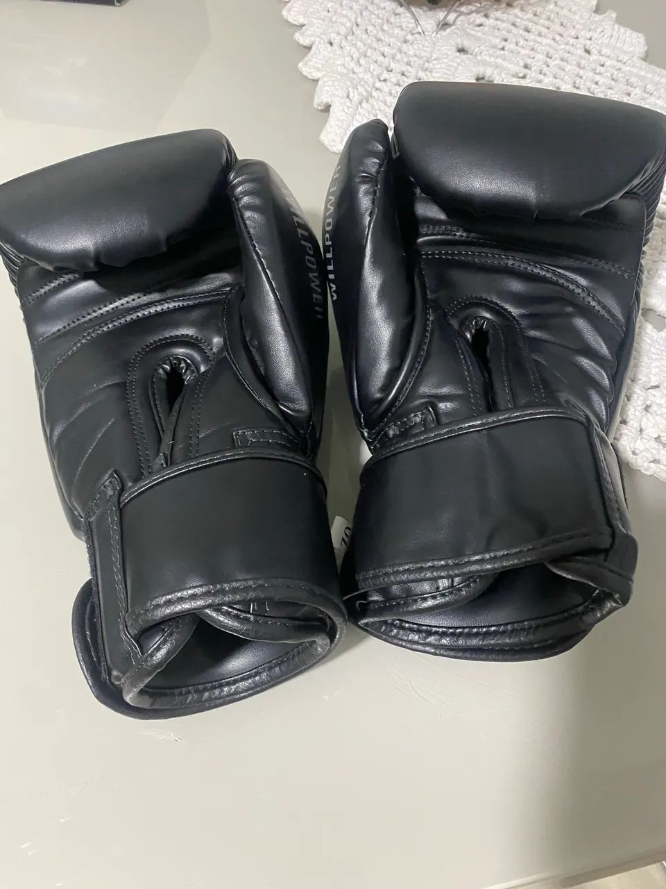 Luva 64314891812353120