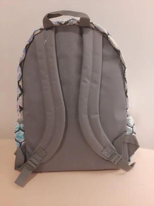 Mochila Justice Sereia com Lantejoulas + Letra "M" Personalizada - NOVA! - Foto 4
