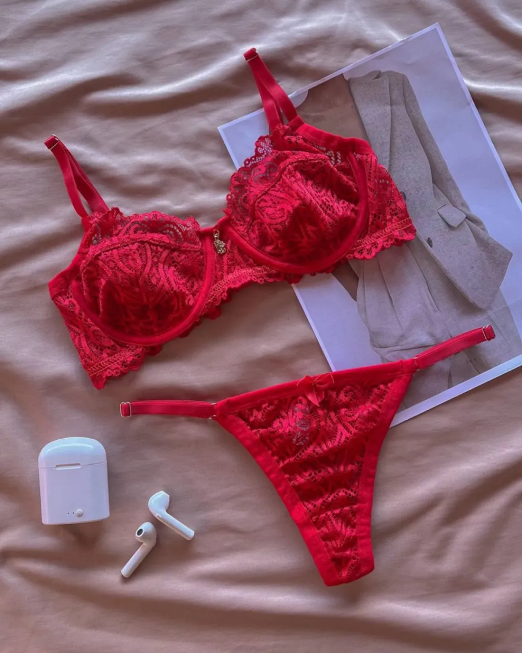Conjunto de lingerie renda vermelha