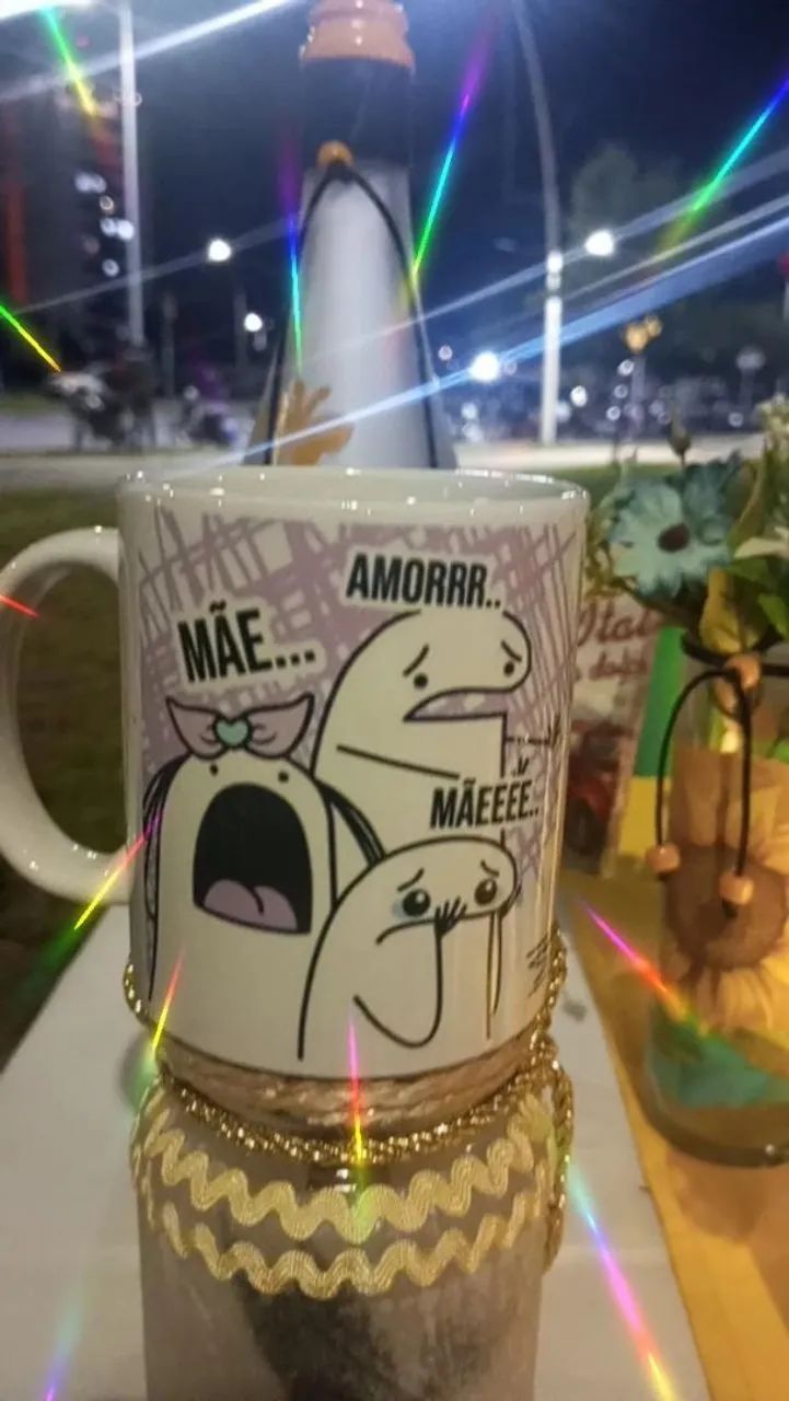 Caneca de porcelana personalizada 