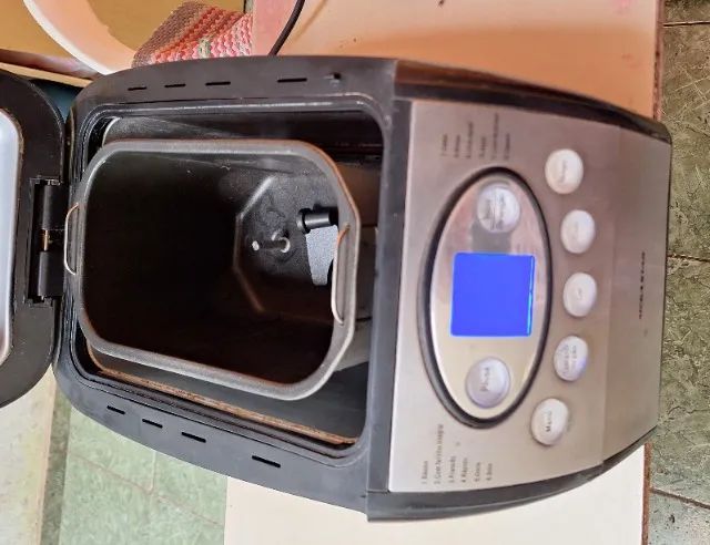 Máquina de pão Megastar 800w - Foto 3