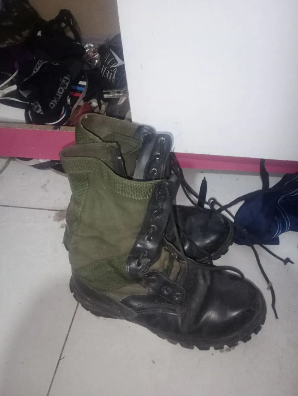 Botas Táticas - Resistência e Conforto