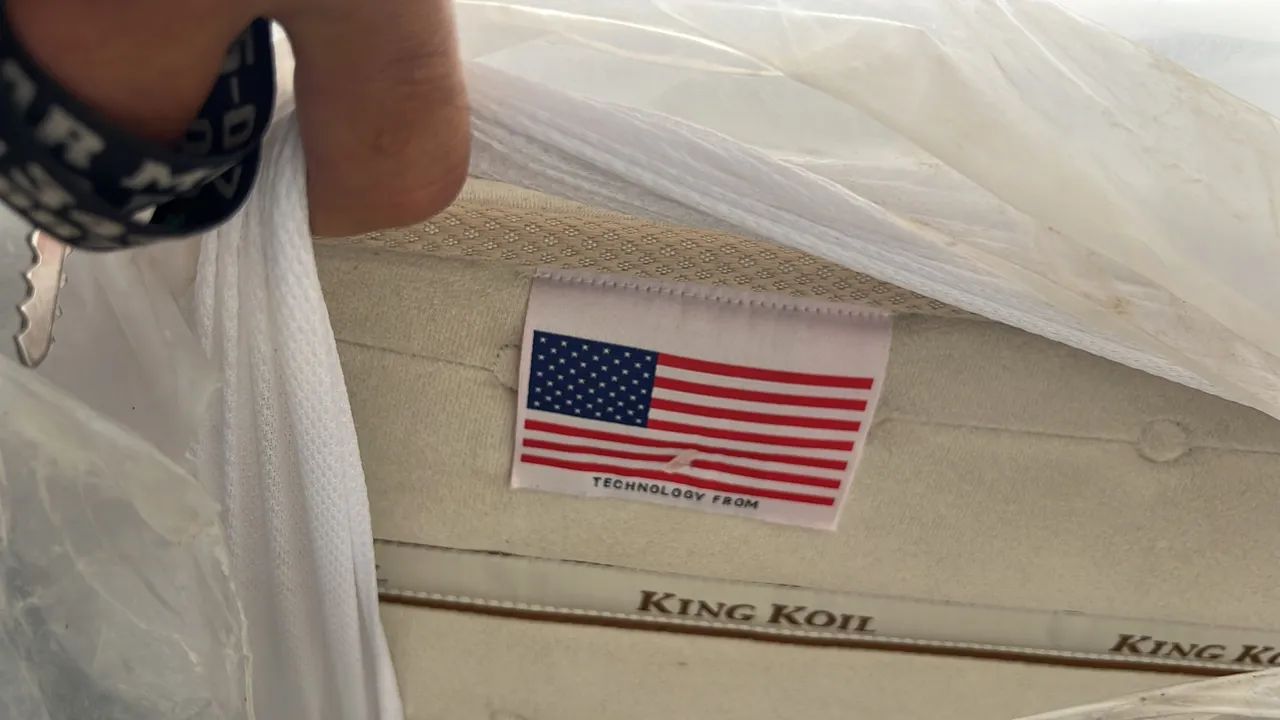 Cama boxe completa cabeceira baú e colchão King 