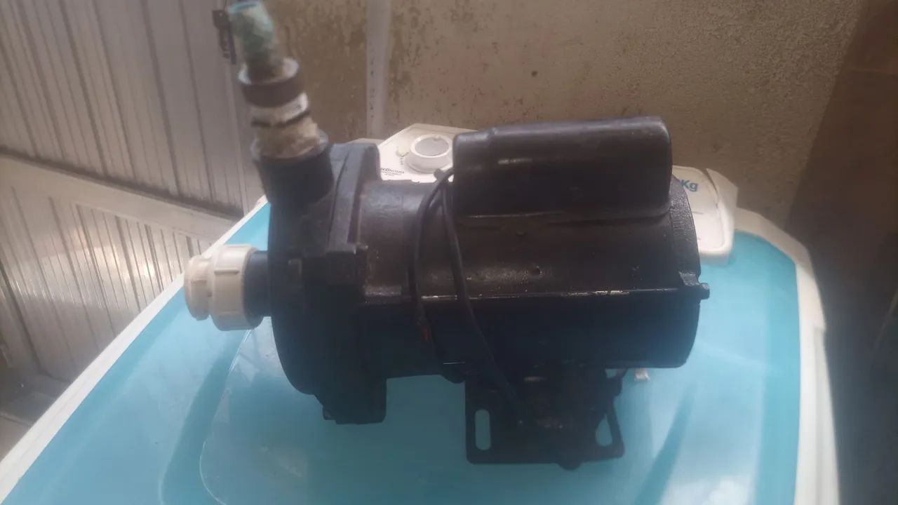 Motor de Bomba para Piscina - Usado em bom estado  - Foto 3