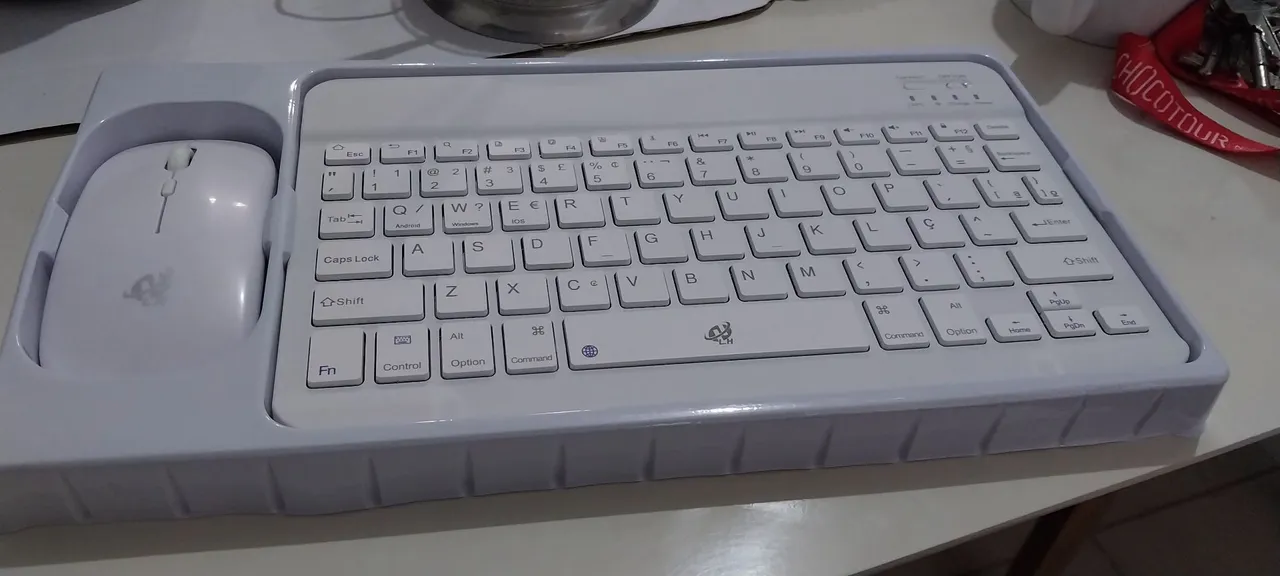 Teclado e Mouse sem fio branco