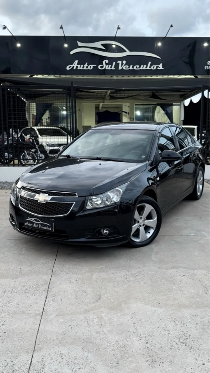CRUZE LT 1.8 AUT. BAIXO KM