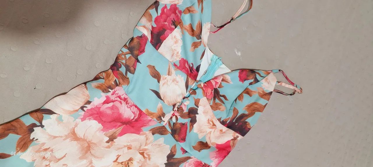 Vestido Floral M - novo