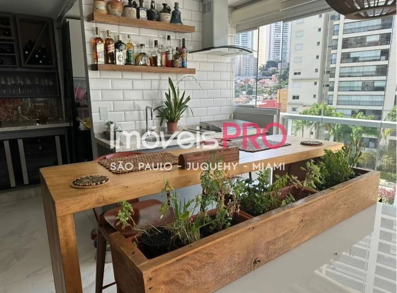 Apto entregue em 2015 com 2 suítes e 2 vagas prox ao Parque do Aclimação