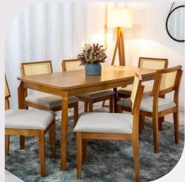 Mesa de Jantar em Madeira com 6 Cadeiras