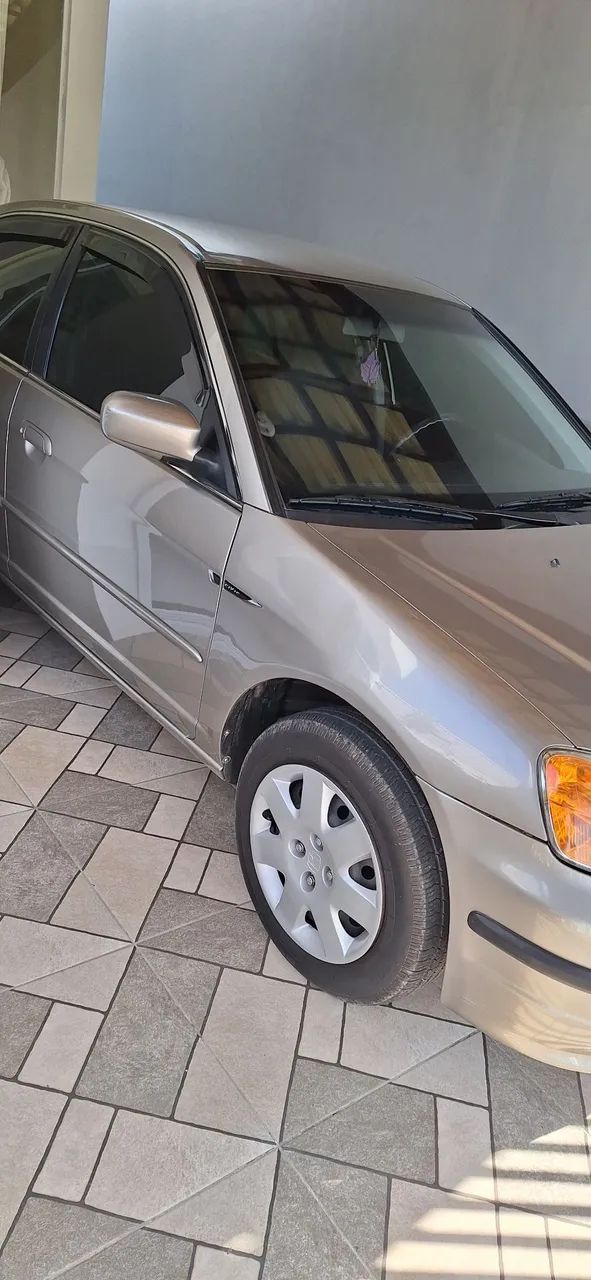 Honda Civic Sedan LX 1.7 16V 115cv Mec. 4P 2003