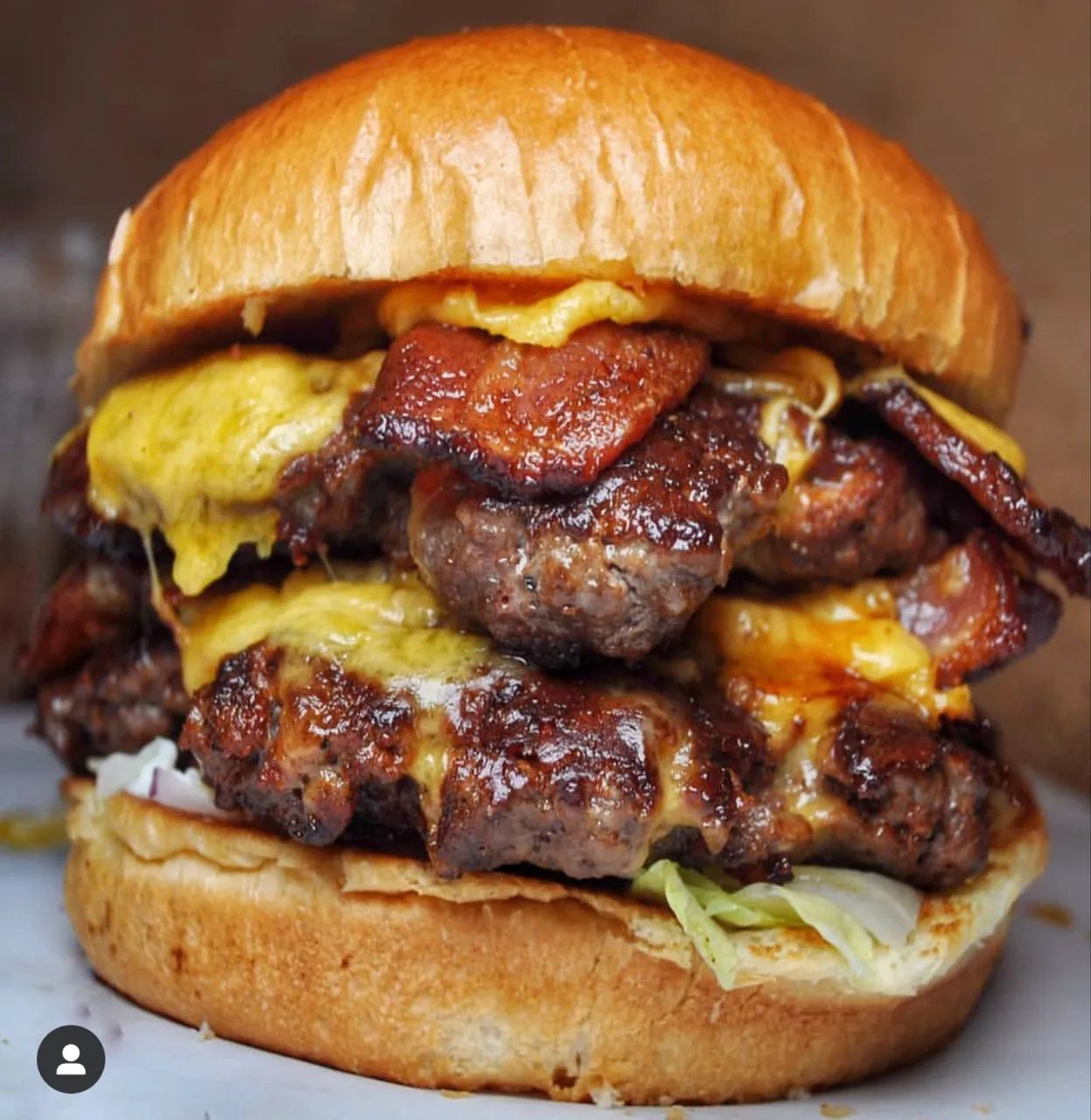 CL - VAGA COZINHA COLUBANDE HAMBURGUERIA
