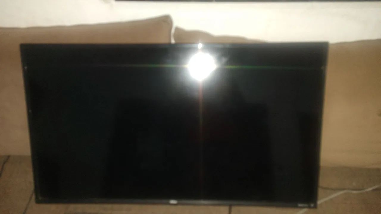 Vendo teve pihico de 43 polegadas novinha  - Foto 2