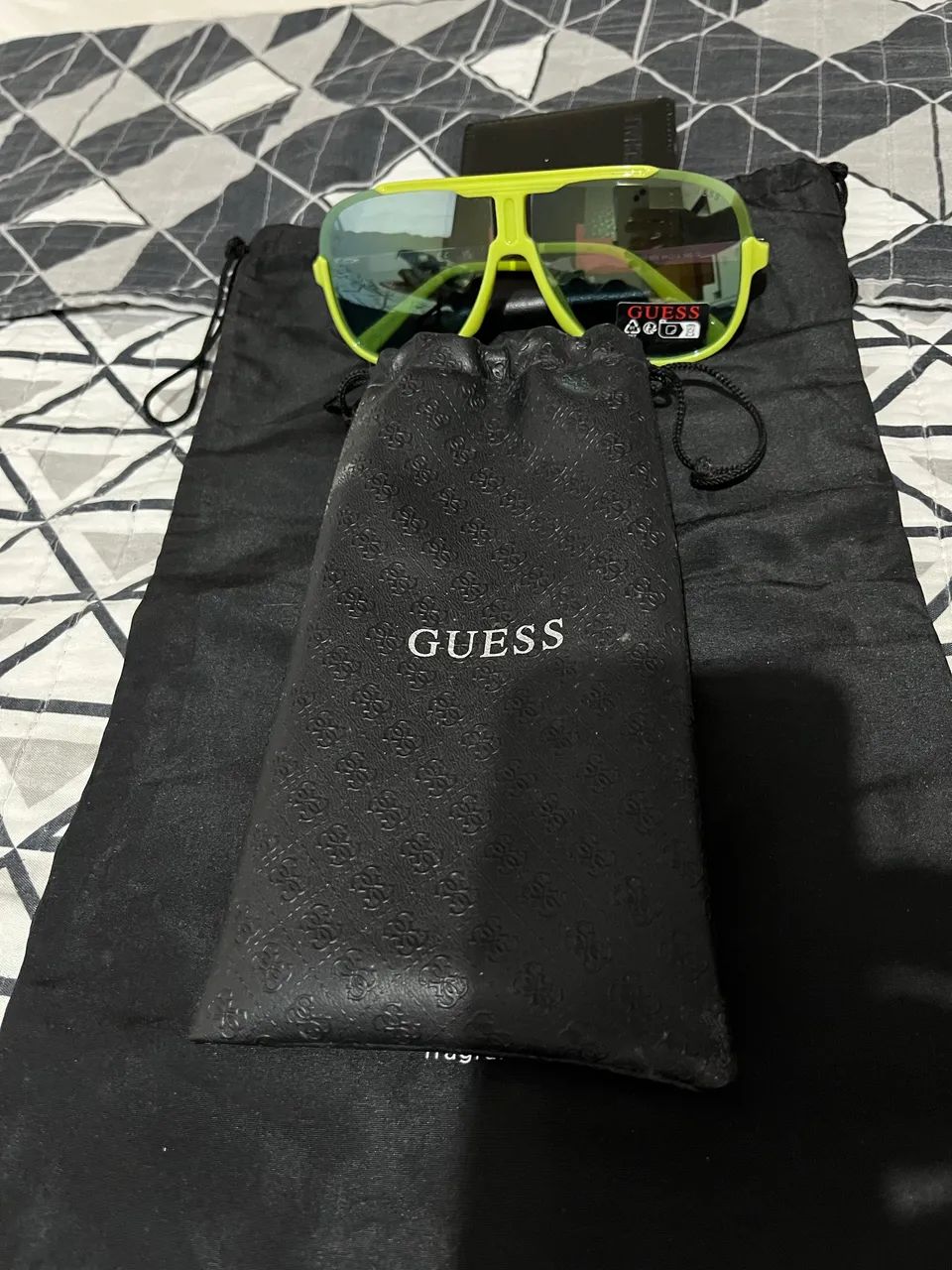 Óculos de sol Guess - Foto 2