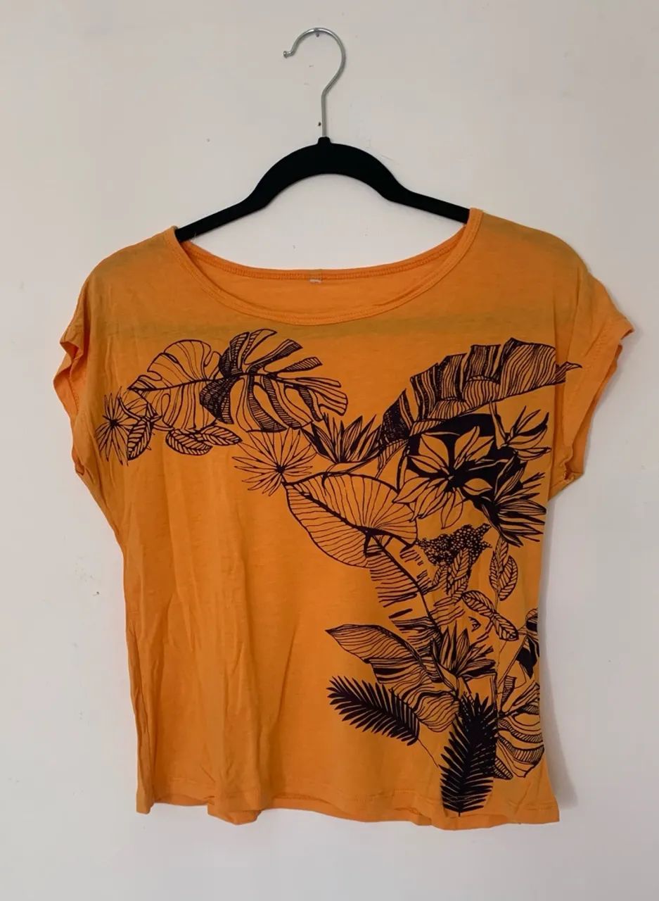 Blusa feminina laranja M, malha viscose.