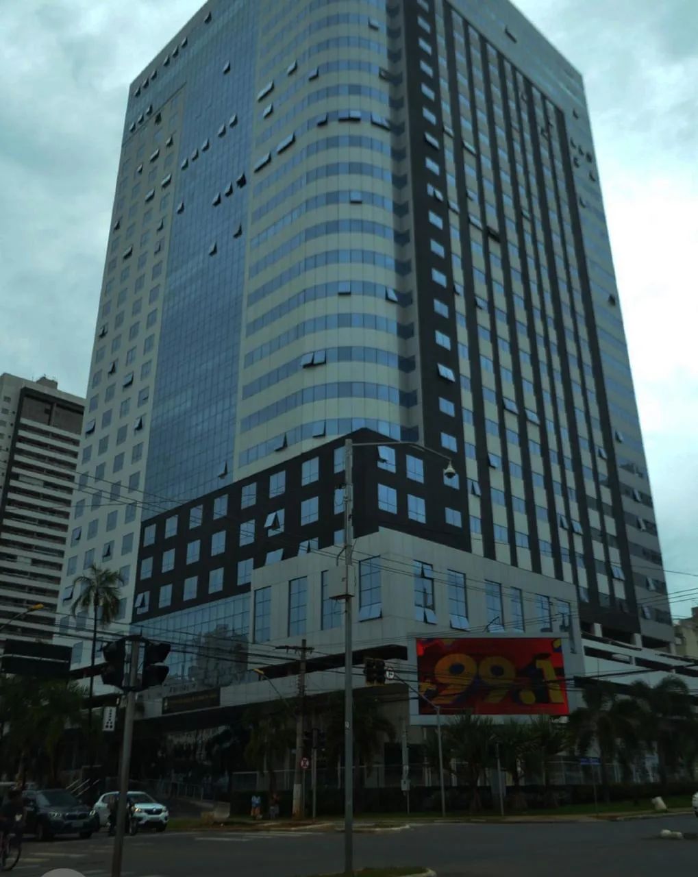 Sala Comercial de 78m² no 16º Andar  Edifício Lourenço Office  Investimento com Renda