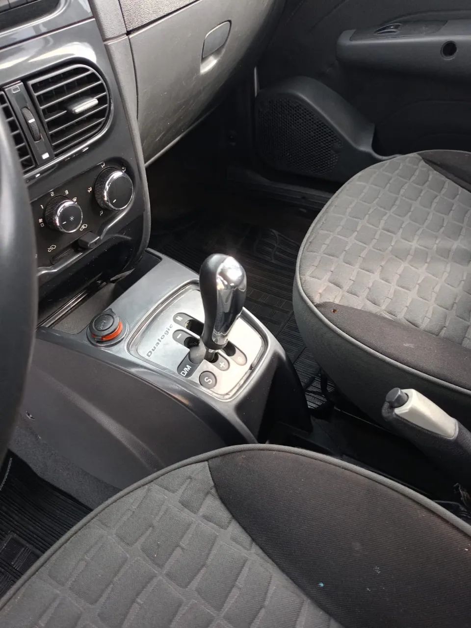 Fiat Palio Week.adv.lock.dualogic 1.8 Flex 2013 - Foto 5