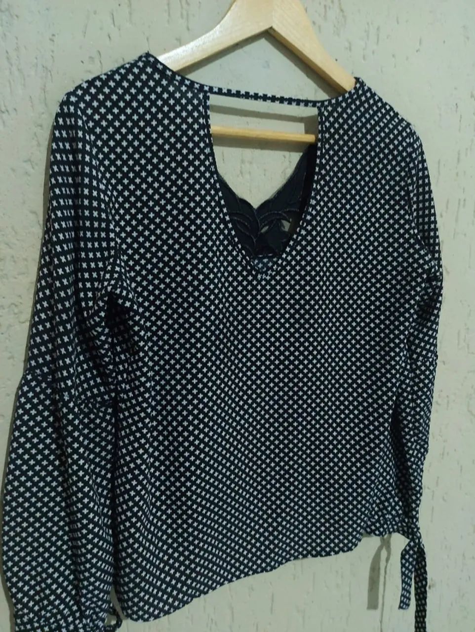 Camisa Feminina com Bordado - Foto 4