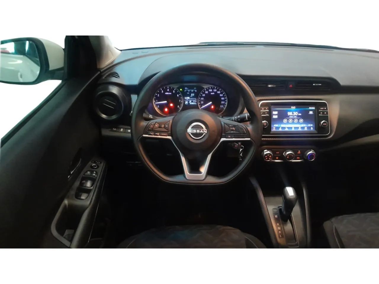Nissan Kicks Sense 1.6 16V Flex Aut., foto 11 de 12