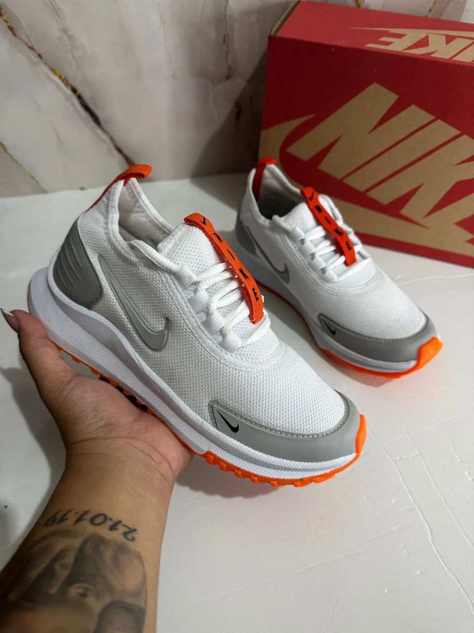 Nike react