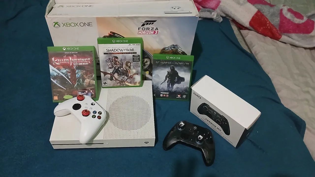 Xbox one com controle qrd - Foto 2