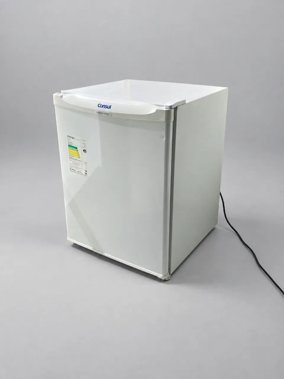 Frigobar Consul Compacto 80 branco 127V - perfeito estado