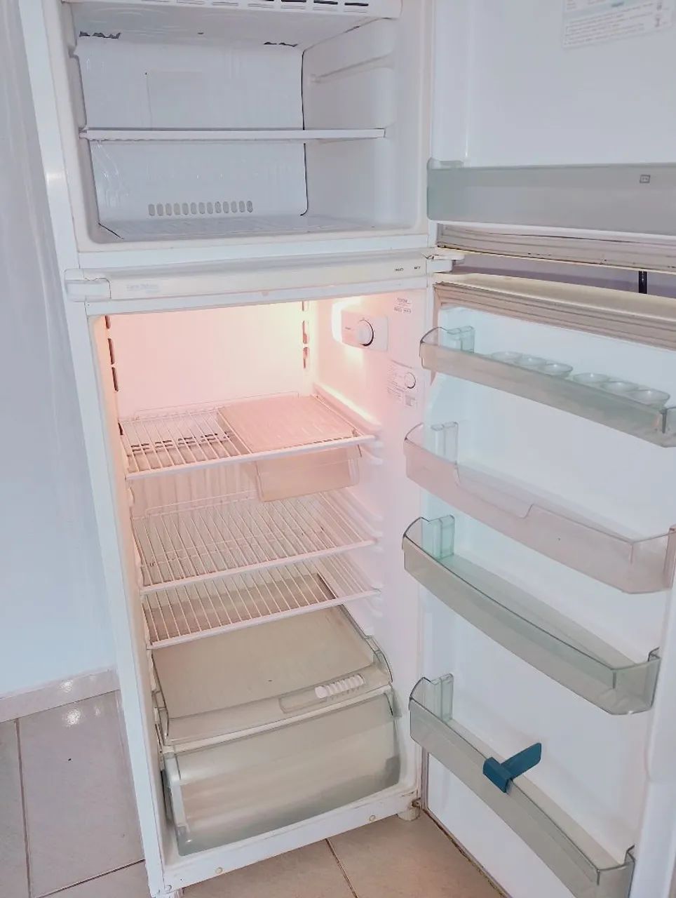 Vendo geladeira Brastemp  - Foto 4