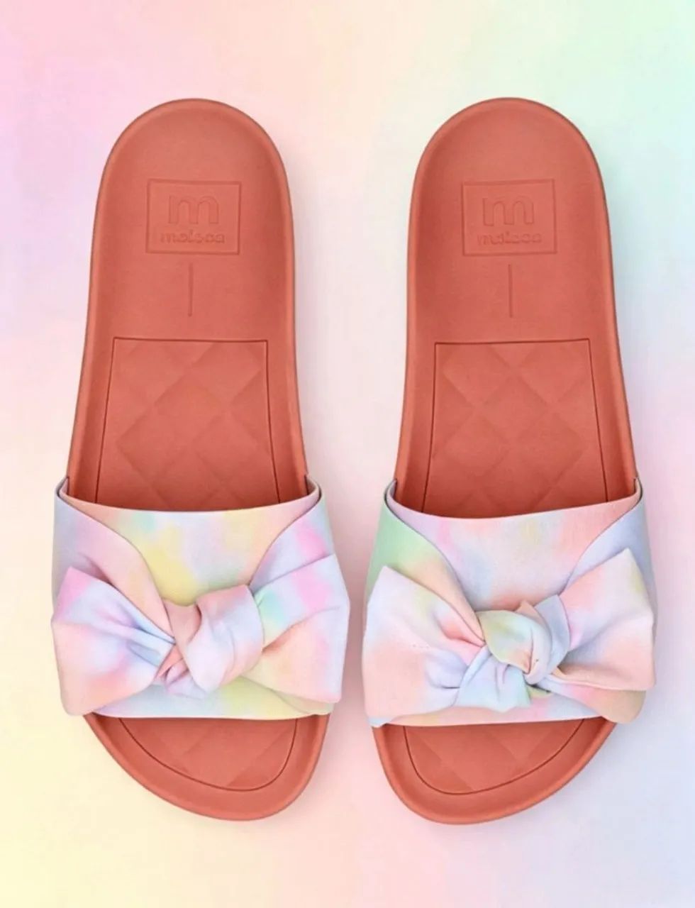 Chinelo slide moleca tie dye  - Foto 4
