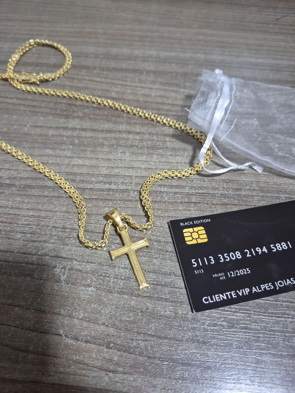Kit corrente e pingente banhado a ouro