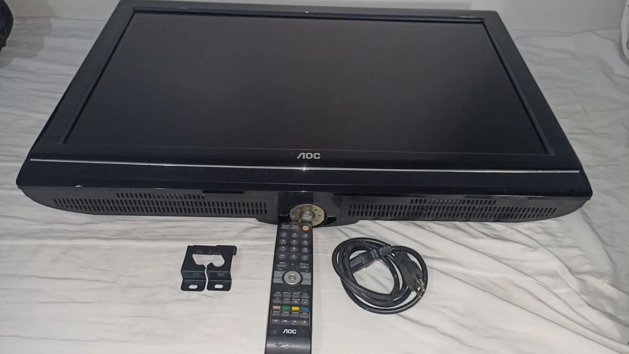 TV AOC lcd 32 polegadas 
