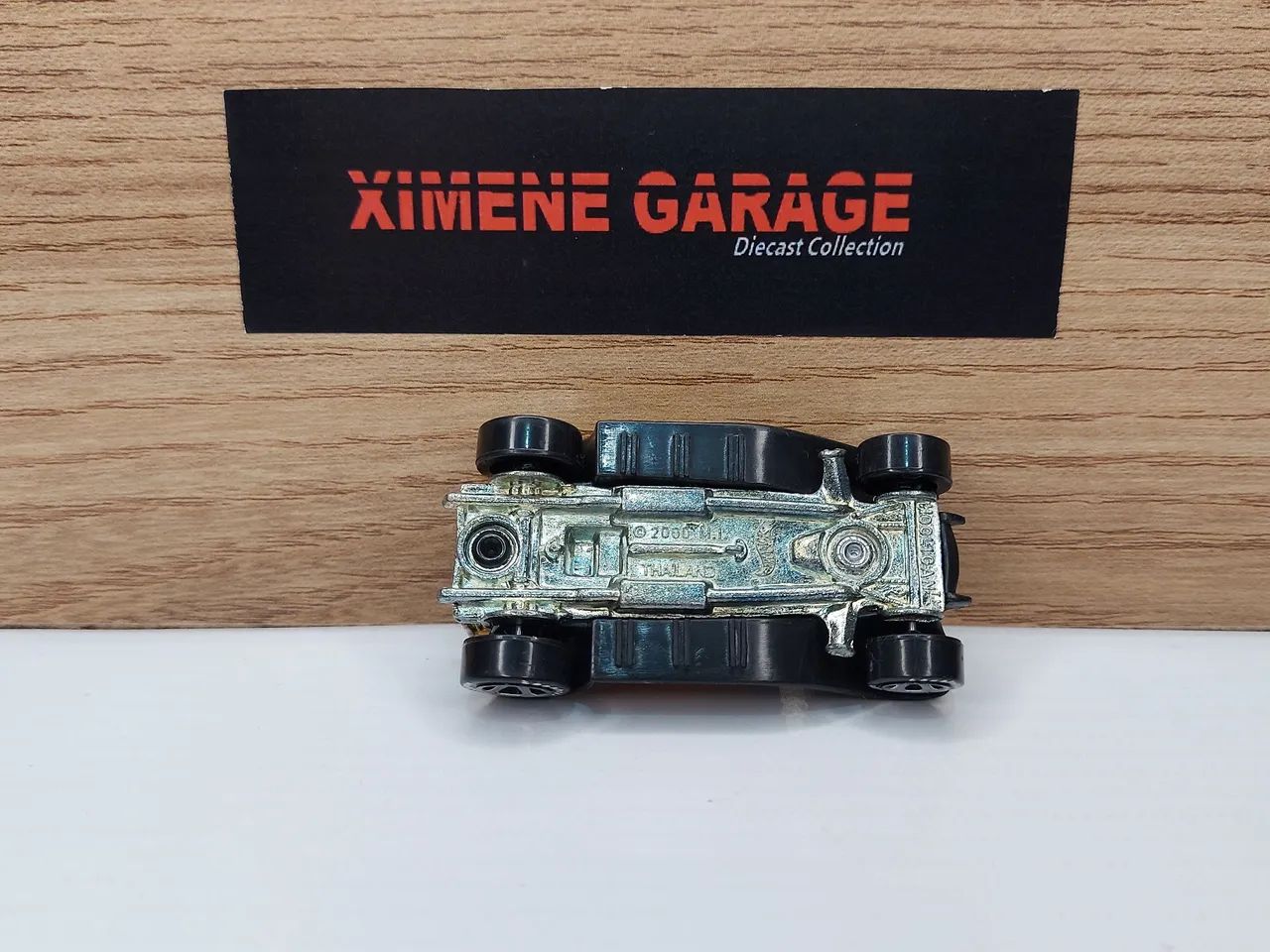 Hot Wheels Classics Series 2 Hooligan  - Foto 4