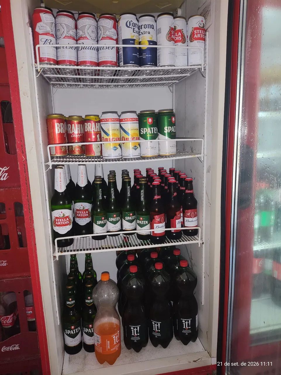 Produtos de mercearia, freezer e expositor!