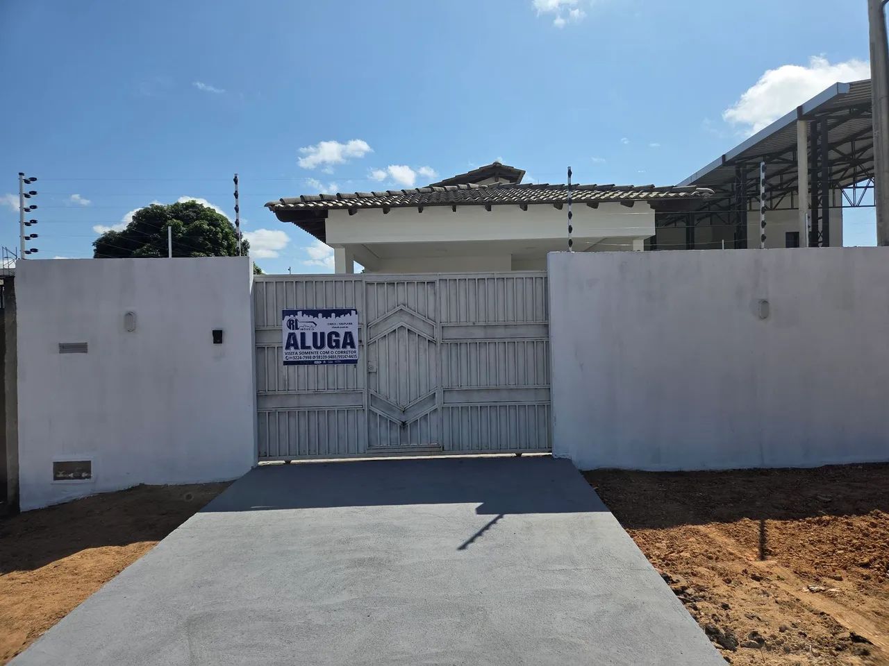 CASA DISPONÍVEL PARA LOCAÇÃO 2 quartos sendo 01 suíte .