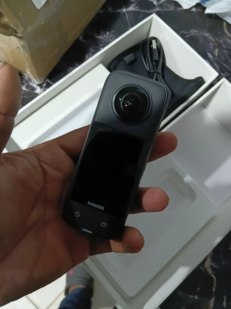 Insta 360 - Foto 3