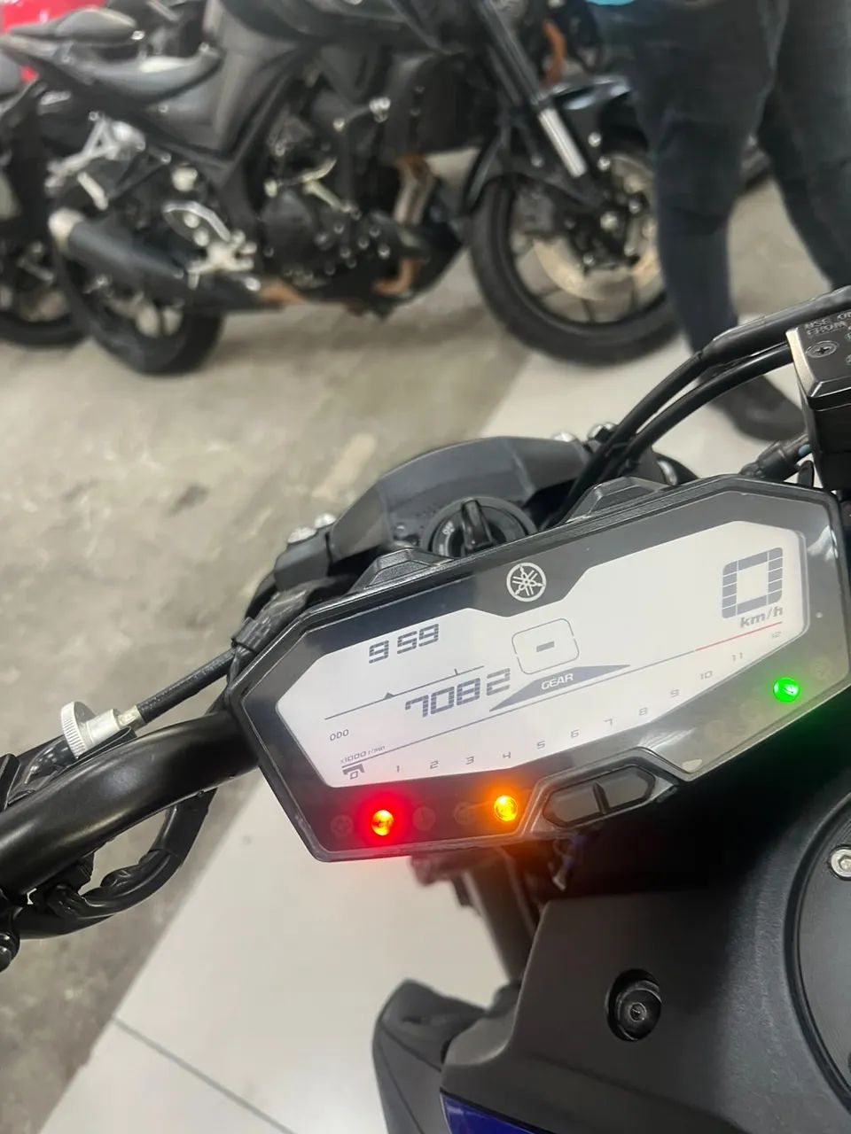 YAMAHA MT-03 ABS - Foto 3