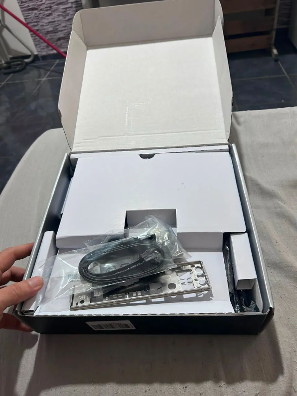 Placa mãe Asus TUF B520M-Plus - Foto 3