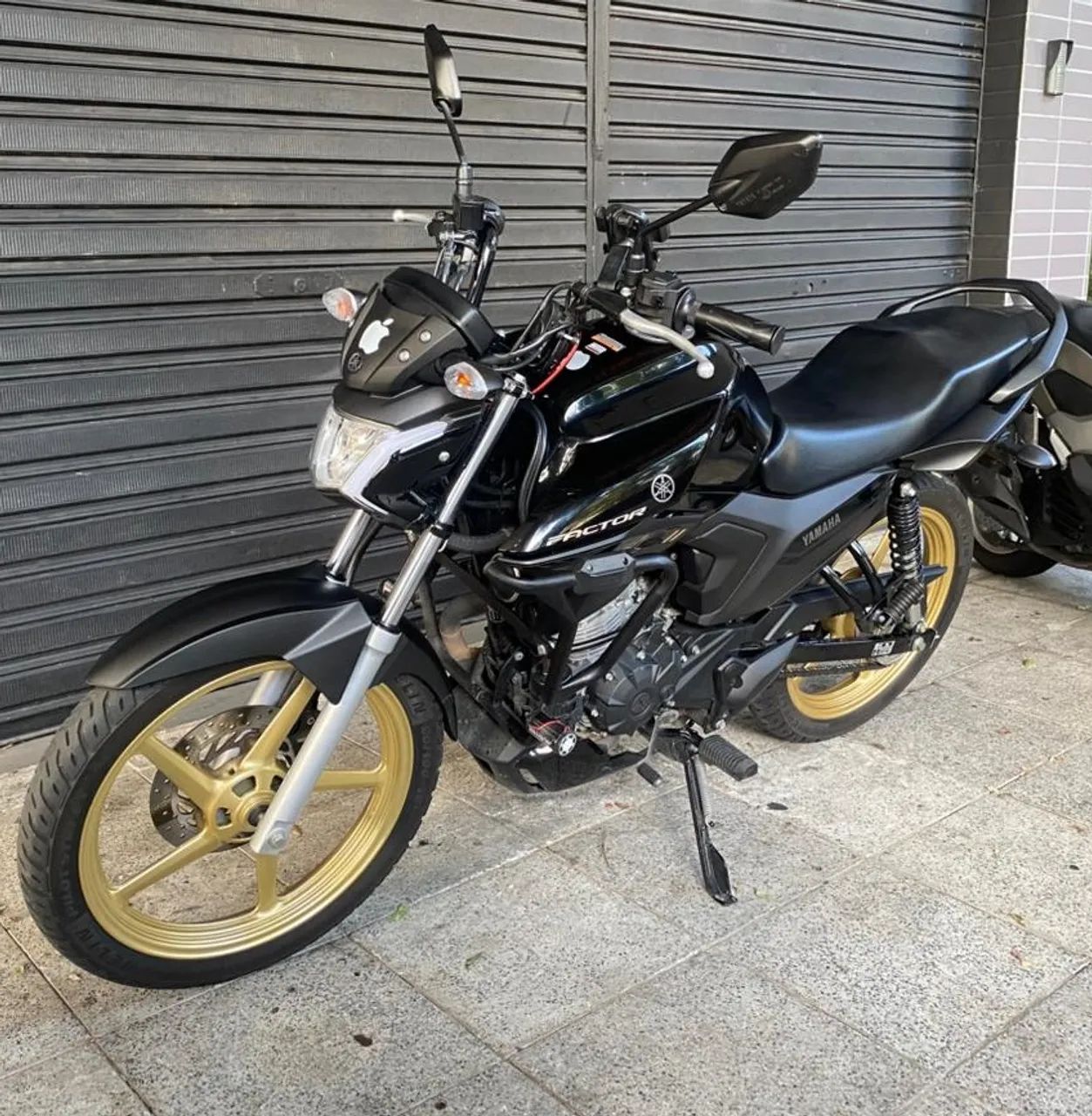 Yamaha YBR 150 Factor 150 cc  - Foto 3