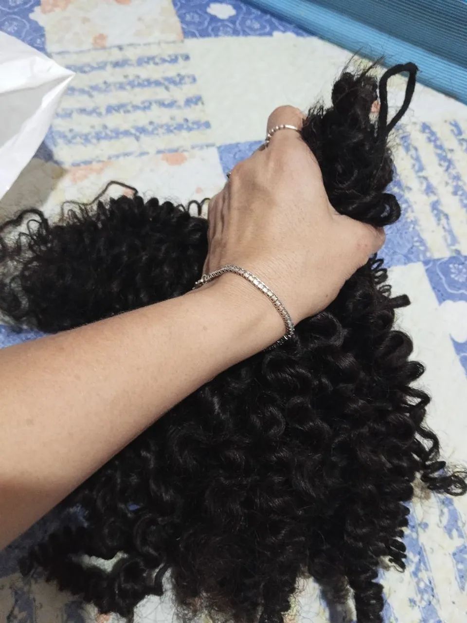 Cabelo cacheado natural 