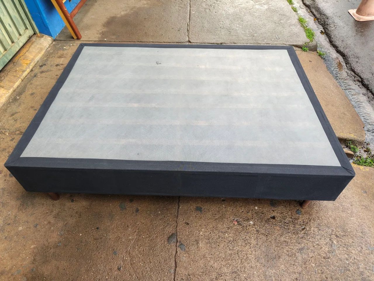 Vendo base box de casal padrão usada  - Foto 5