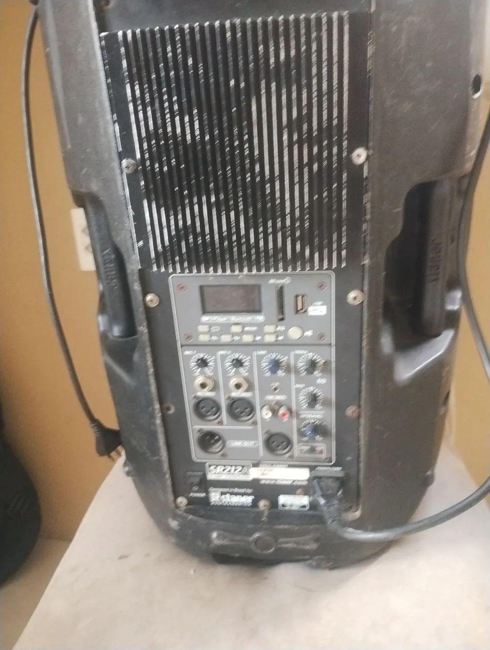 Caixa de ativa staner SR212A