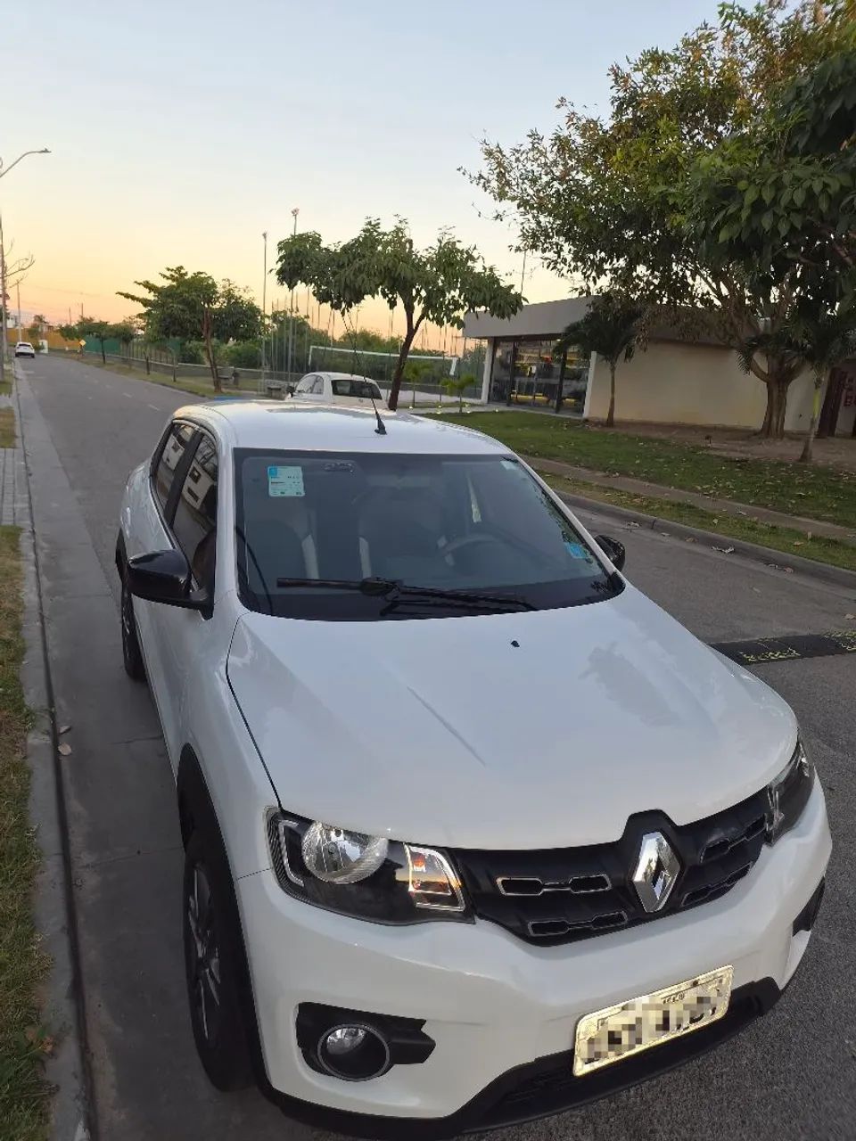Renault Kwid Intense 1.0 Flex 12V 5P Mec. 2019 - Foto 3